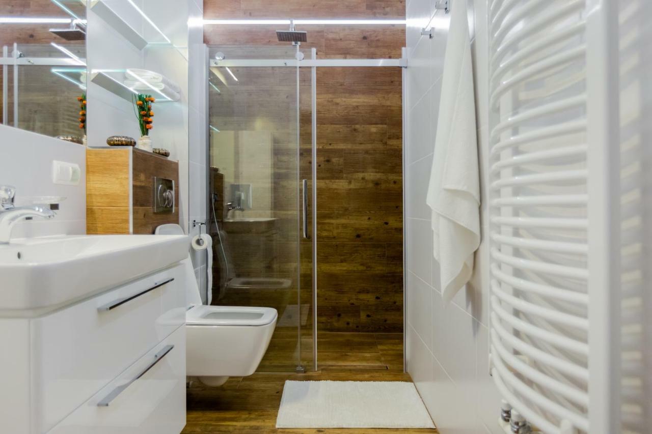 Kings Landing Apartament Krakow Bagian luar foto